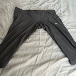 Nike workout knee shorts